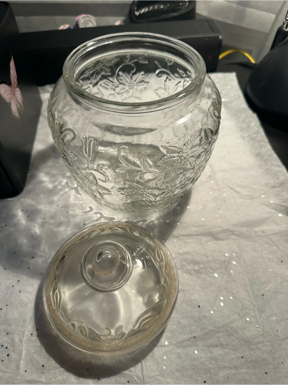 Clear Embossed Glass Cookie Jar with Lid